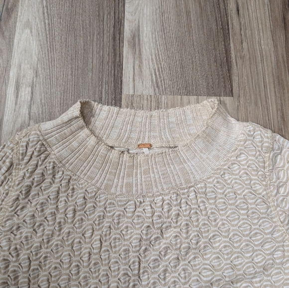 Free People Size‎ Small Jane Printed Crop Top Tee, Long Sleeve In Oatmeal - Picture 5 of 8